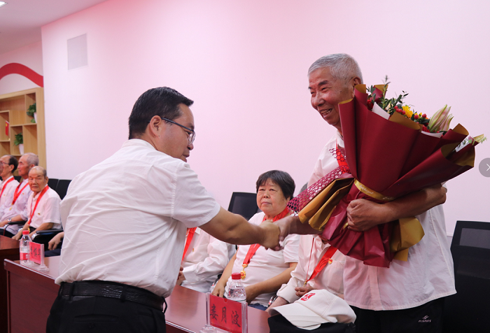 图片5.png 图片5.png